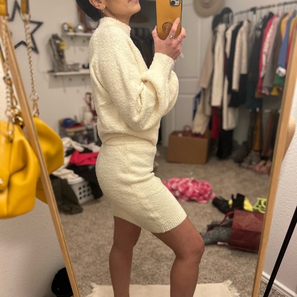 Matching Set | Small - Picture 6 of 6